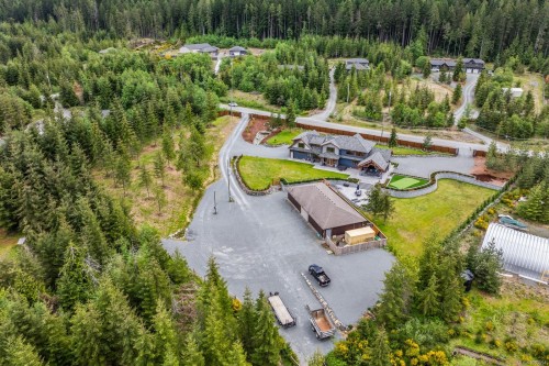 2833 Woodcroft Pl, Shawnigan Lake, BC 