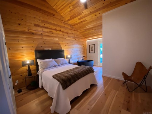 8030 Trans Canada Hwy, Duncan, BC 