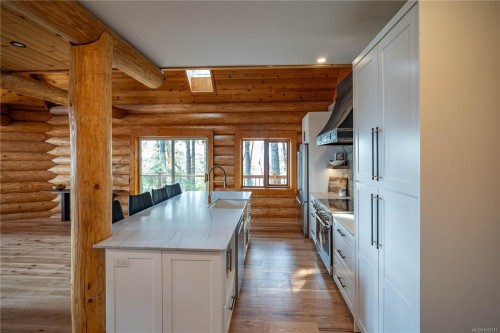 8030 Trans Canada Hwy, Duncan, BC 
