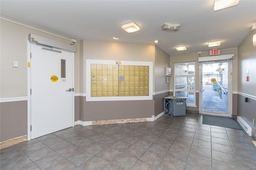 #101-827 North Park St, Victoria, BC 