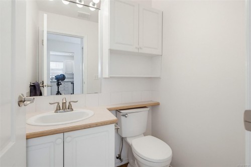 #604-288 Eltham Rd, View Royal, BC 