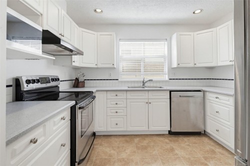 #604-288 Eltham Rd, View Royal, BC 