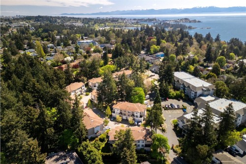 #604-288 Eltham Rd, View Royal, BC 
