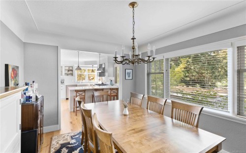 1461 Derby Rd, Saanich, BC 