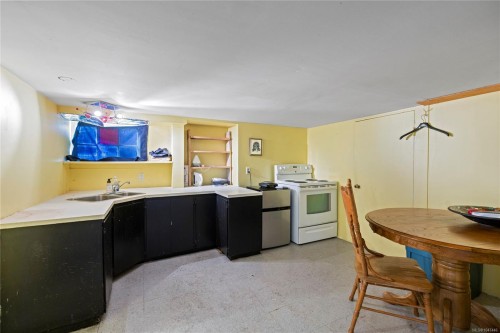 147 Victoria Rd, Nanaimo, BC 