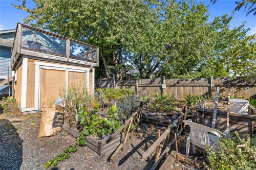 147 Victoria Rd, Nanaimo, BC 