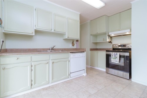 1747 Newton St, Victoria, BC 