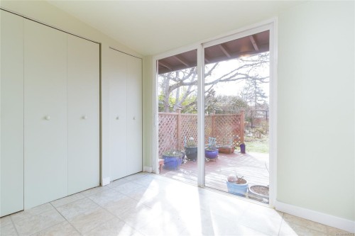 1747 Newton St, Victoria, BC 