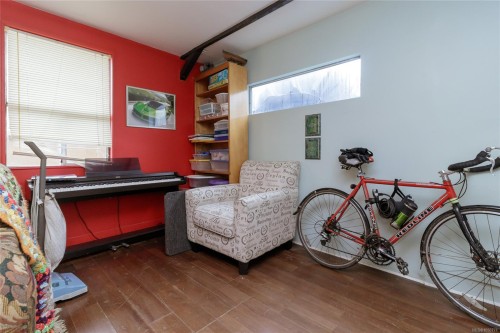 1747 Newton St, Victoria, BC 