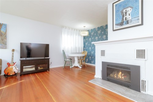 1747 Newton St, Victoria, BC 