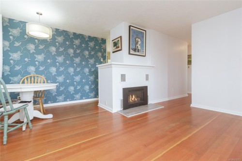 1747 Newton St, Victoria, BC 