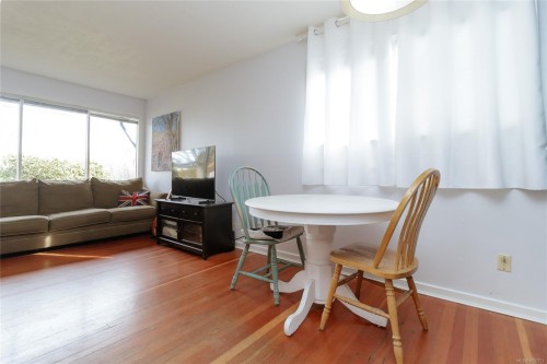 1747 Newton St, Victoria, BC 