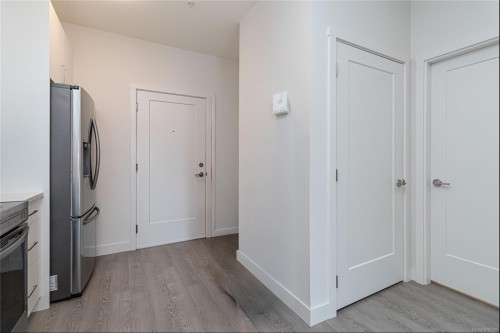 #207-707 Treanor Ave, Langford, BC 