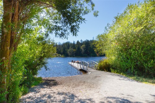 #207-707 Treanor Ave, Langford, BC 