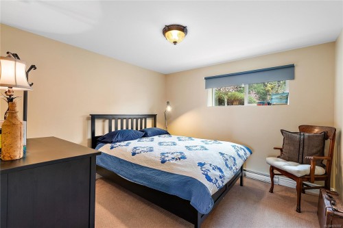 976 Lands End Rd, North Saanich, BC 