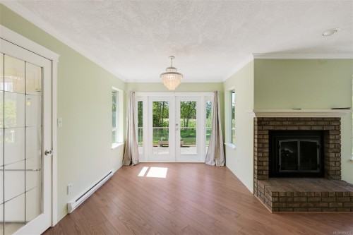 574 Cedar Cres, Cobble Hill, BC 