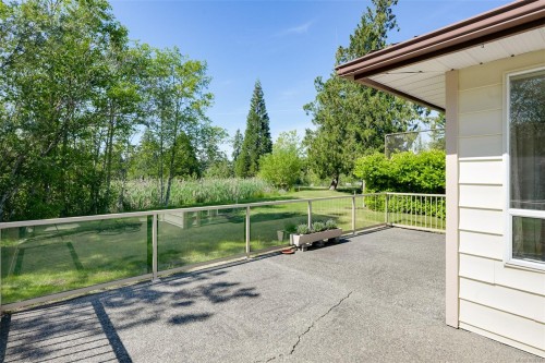 574 Cedar Cres, Cobble Hill, BC 