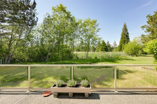 574 Cedar Cres, Cobble Hill, BC 