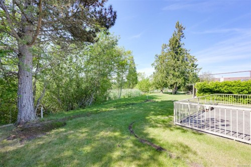 574 Cedar Cres, Cobble Hill, BC 