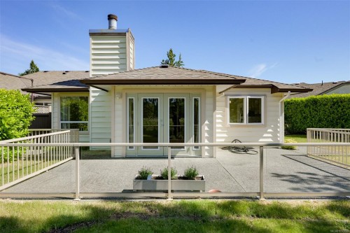 574 Cedar Cres, Cobble Hill, BC 