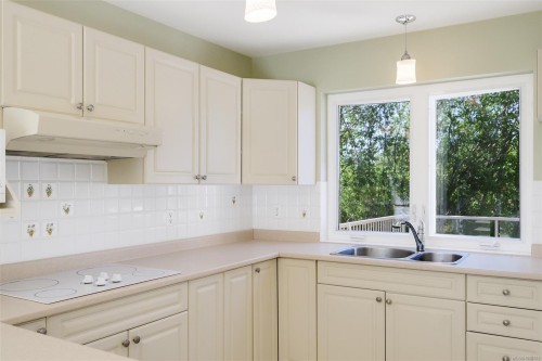 574 Cedar Cres, Cobble Hill, BC 