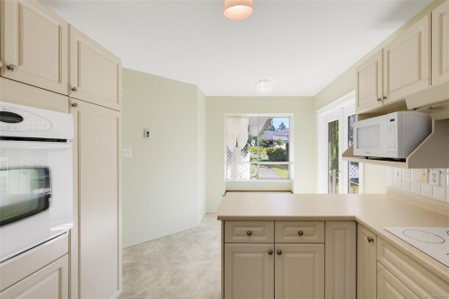574 Cedar Cres, Cobble Hill, BC 