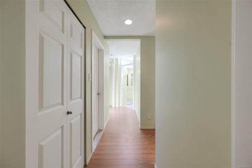 574 Cedar Cres, Cobble Hill, BC 