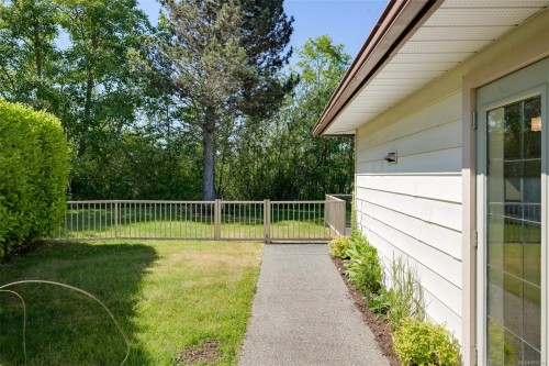 574 Cedar Cres, Cobble Hill, BC 