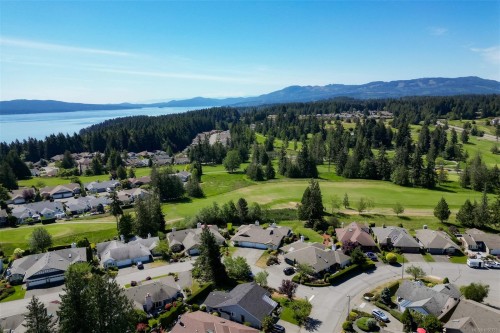 574 Cedar Cres, Cobble Hill, BC 