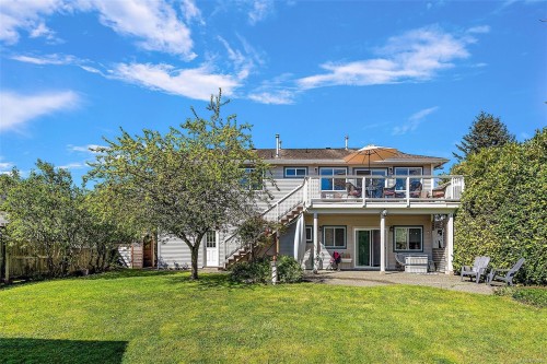 10347 Bowerbank Rd, Sidney, BC 