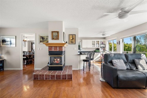 10347 Bowerbank Rd, Sidney, BC 