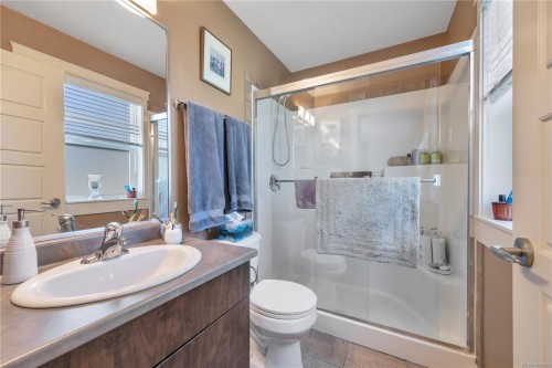 #3-3101 Cliffs Rd, Duncan, BC 