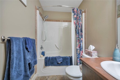 #3-3101 Cliffs Rd, Duncan, BC 