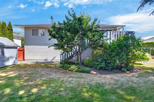 2149 Murrelet Dr, Comox, BC 