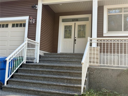5739 Bradbury Rd, Nanaimo, BC 