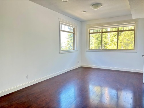 5739 Bradbury Rd, Nanaimo, BC 