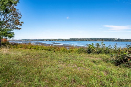 3632 Island Hwy South, Courtenay, BC 