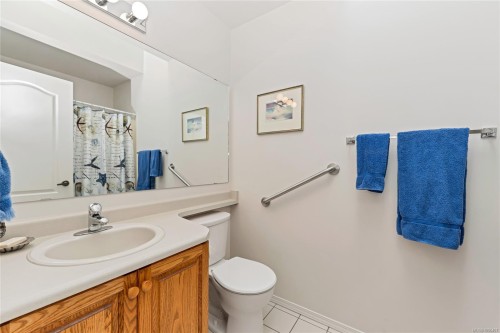 3673 Arbutus Dr North, Cobble Hill, BC 