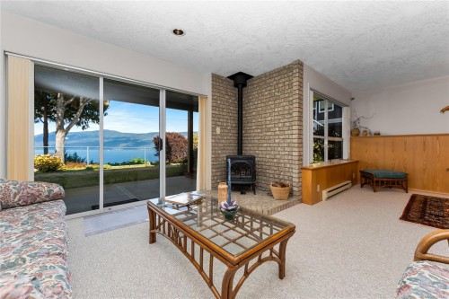 3673 Arbutus Dr North, Cobble Hill, BC 