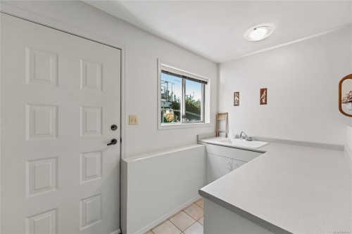 3673 Arbutus Dr North, Cobble Hill, BC 