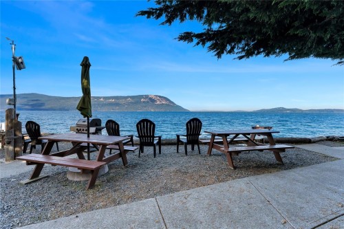 3673 Arbutus Dr North, Cobble Hill, BC 