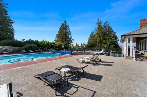 3673 Arbutus Dr North, Cobble Hill, BC 