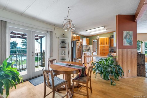 11090 Chemainus Rd, Saltair, BC 