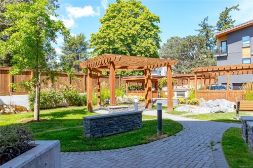 #312-991 Mckenzie Ave, Saanich, BC 