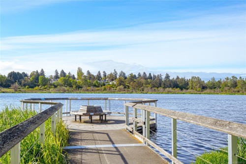 #312-991 Mckenzie Ave, Saanich, BC 