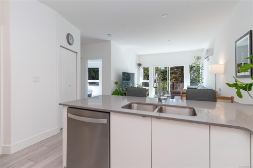 #312-991 Mckenzie Ave, Saanich, BC 