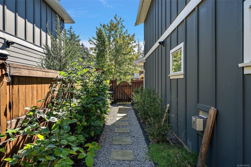 224 Traverse Close, Langford, BC 