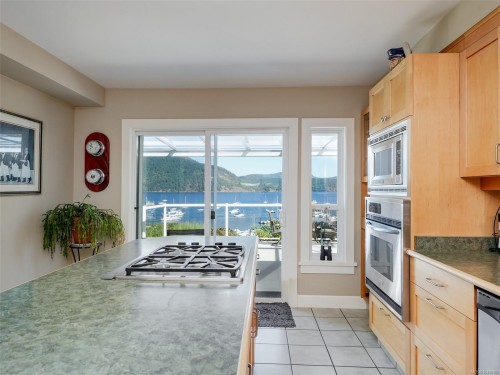 1809 Pritchard Rd, Cowichan Bay, BC 