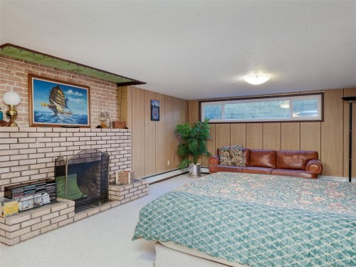 1809 Pritchard Rd, Cowichan Bay, BC 