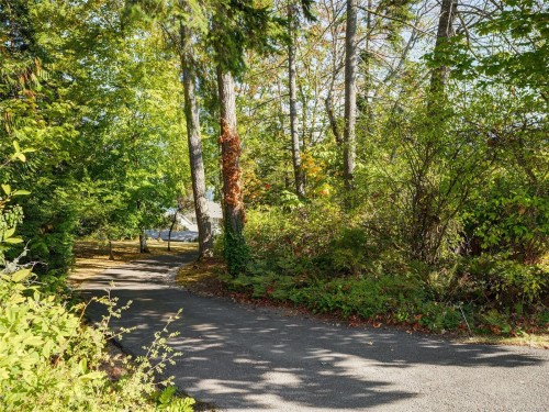 1809 Pritchard Rd, Cowichan Bay, BC 